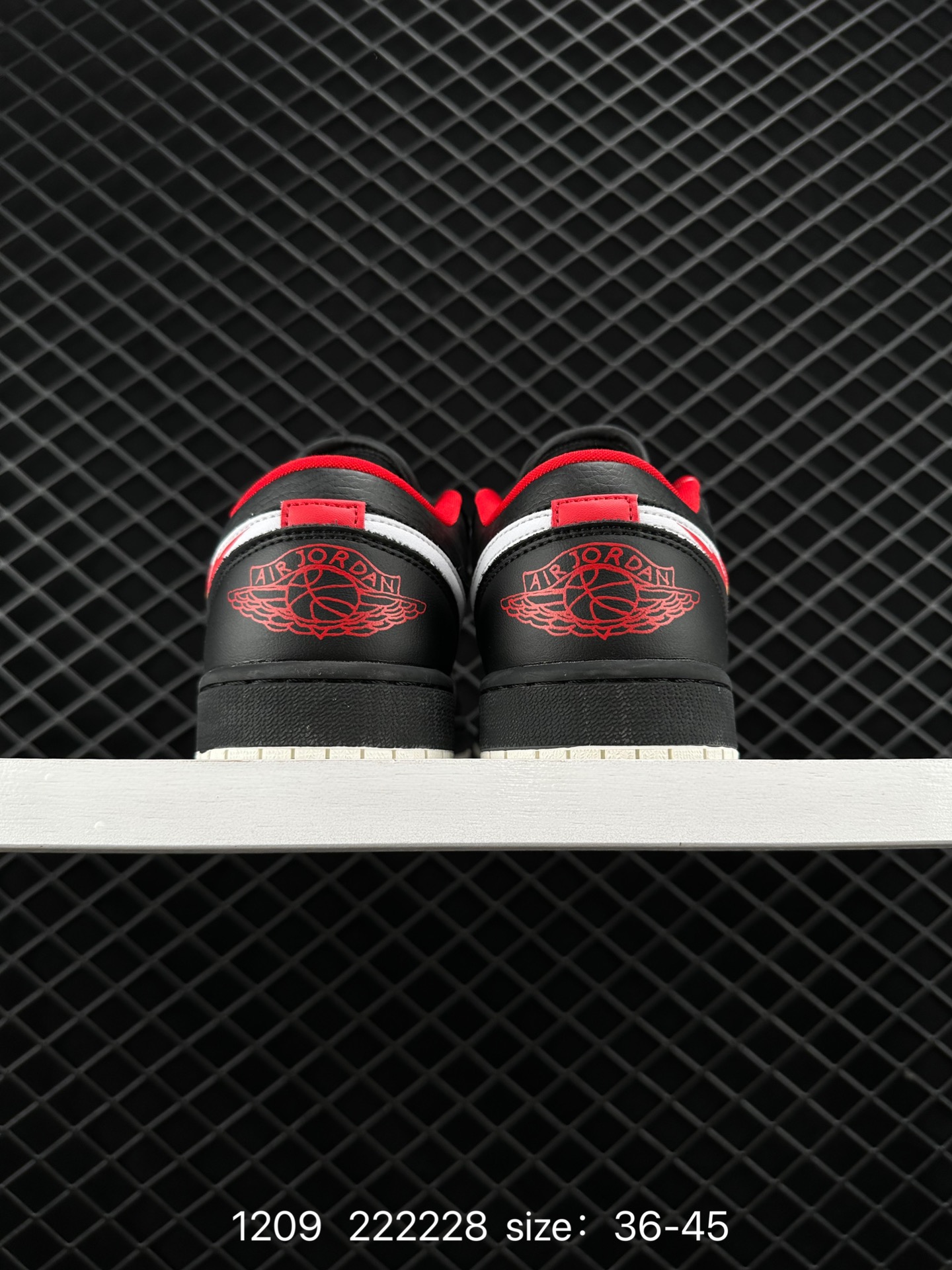 Nike Air Jordan 1 Retro Low SE